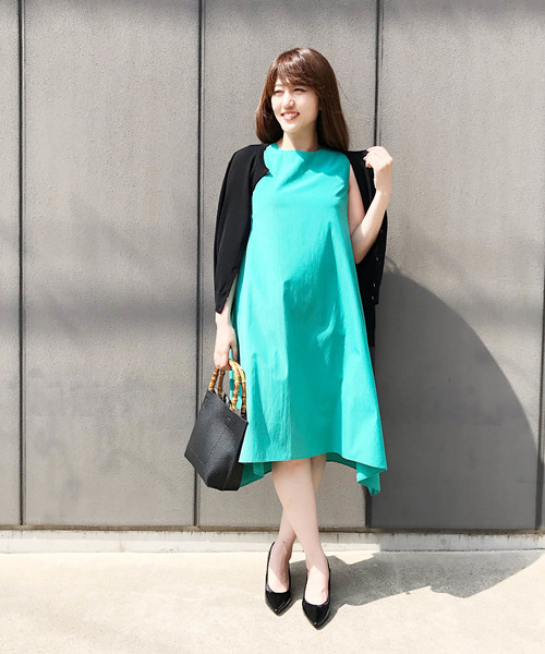 A/C DESIGN BY ALPHA CUBIC（エーシーデザインバイアルファキュービック）の「クルーネックカーディガン（カーディガン/ボレロ・レディース・イエロー/ブラック/グリーン・M size/L size）」の20枚目の写真