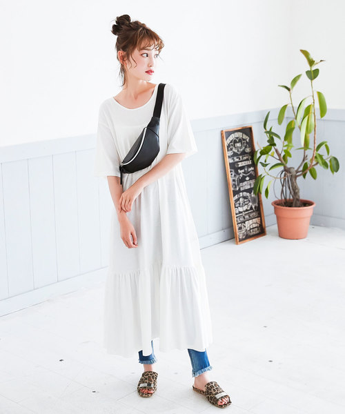 KOBE LETTUCE（コウベレタス）の「スクエアモチーフ金具付き甲深フラットサンダル（サンダル・レディース・ホワイト/ブラック/シルバー/ブルー系その他/レオパード・LL/S/M/L）」の13枚目の写真