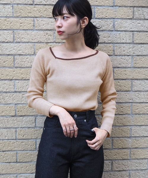 tiptop（ティップトップ）の「【ZOZO限定アイテム】アシメネックリブニット（ニット/セーター・レディース・ブラック/ブラウン/オフホワイト/グレイッシュベージュ/ベージュ/ダークブラウン・FREE）」の6枚目の写真