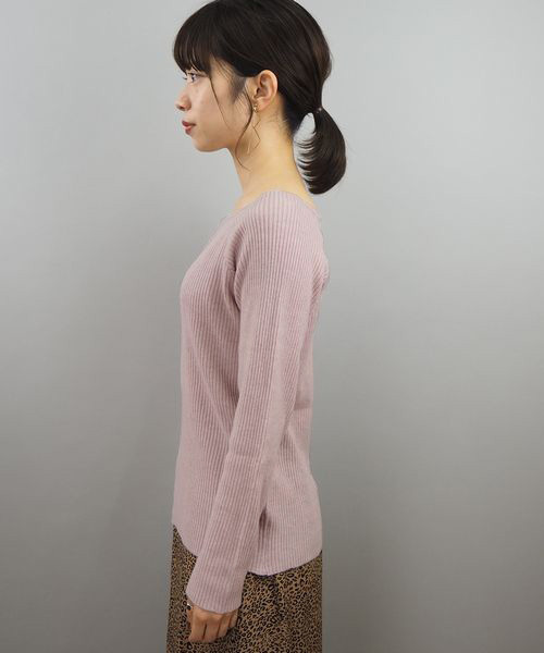 tiptop（ティップトップ）の「【ZOZO限定アイテム】アシメネックリブニット（ニット/セーター・レディース・ブラック/ブラウン/オフホワイト/グレイッシュベージュ/ベージュ/ダークブラウン・FREE）」の17枚目の写真