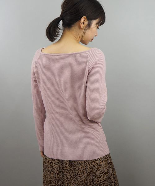 tiptop（ティップトップ）の「【ZOZO限定アイテム】アシメネックリブニット（ニット/セーター・レディース・ブラック/ブラウン/オフホワイト/グレイッシュベージュ/ベージュ/ダークブラウン・FREE）」の18枚目の写真