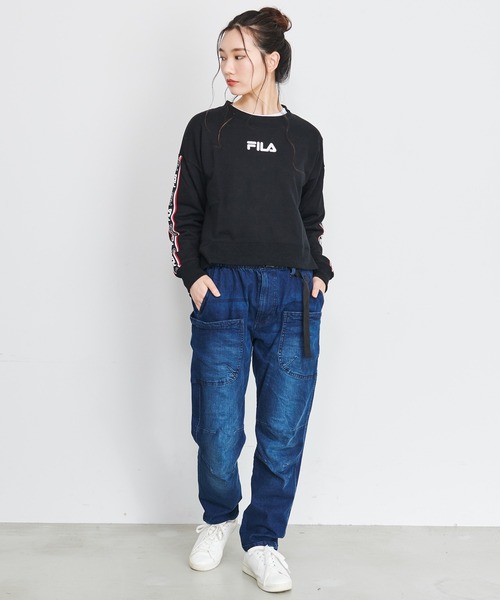 FILA（フィラ）の「FILA/フィラ ロゴテープ ショート丈 トレーナー ビッグシルエット スウェット（スウェット・レディース・ホワイト/ブラック/杢グレー・M/L）」の13枚目の写真