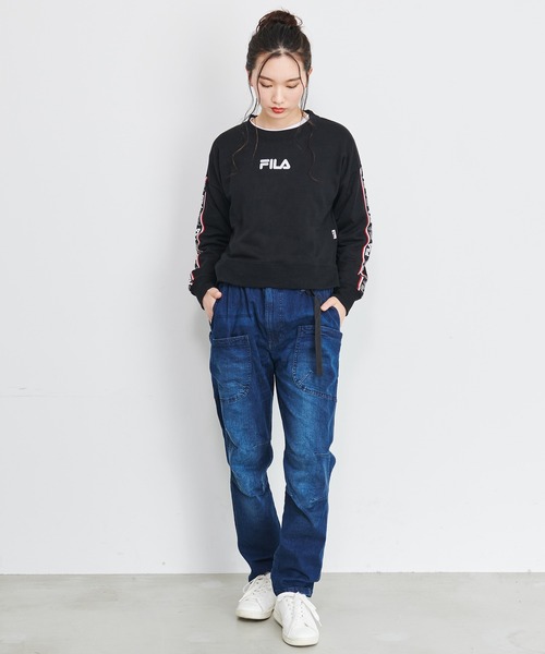 FILA（フィラ）の「FILA/フィラ ロゴテープ ショート丈 トレーナー ビッグシルエット スウェット（スウェット・レディース・ホワイト/ブラック/杢グレー・M/L）」の12枚目の写真
