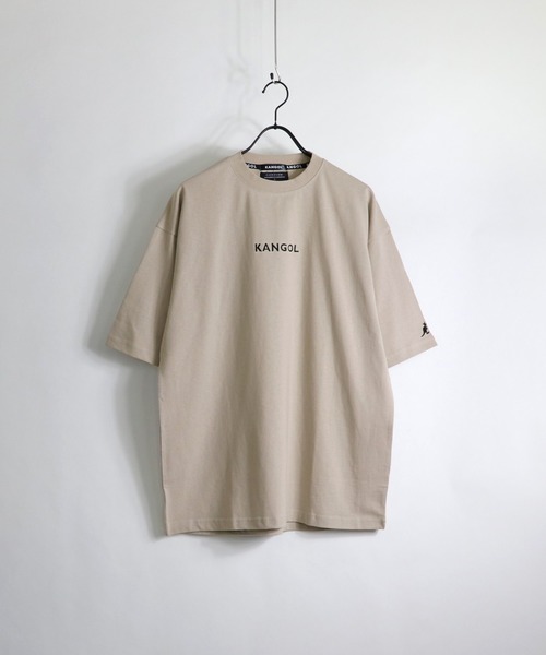 KANGOL(カンゴール)の「KANGOL / カンゴール ビッグシルエットロゴTシャツ(Tシャツ/カットソー・メンズ・ホワイト/ホワイト系その他/ホワイト系その他2/ブラック/ブラック系その他/ブラック系その他2/ベージュ/ベージュ系その他2/グリーン/ブルー系その他/ブルー系その他2/レッド系その他・M/L)」の8枚目の写真