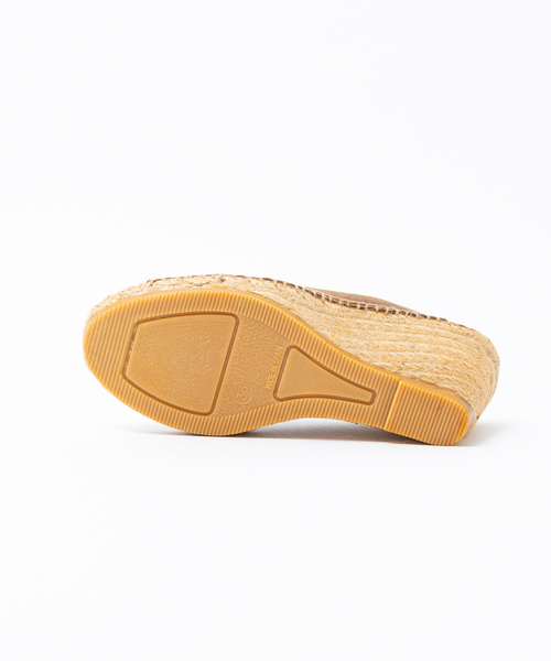 Calzanor（カルザノール）の「★Calzanor/Vカットミュール（サンダル・レディース・ホワイト/ブラウン・38/36/37/35）」の9枚目の写真