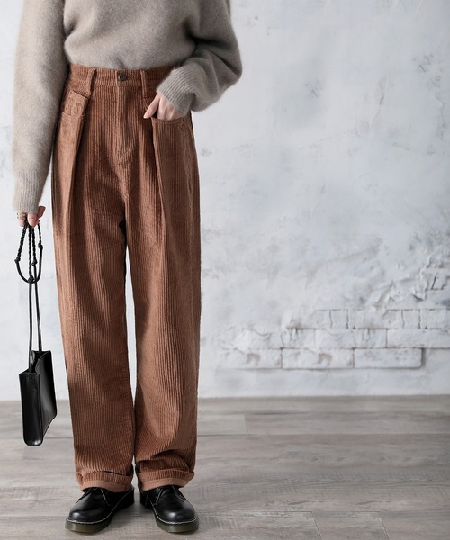 classicalelf(クラシカルエルフ)の「ワイドストレートハイウエスト無地タックパンツ(フルレングス)(その他パンツ・レディース・ベージュ/アイボリー/モカ/チャコール・SMALL/MEDIUM/LARGE/X-LARGE)」の11枚目の写真