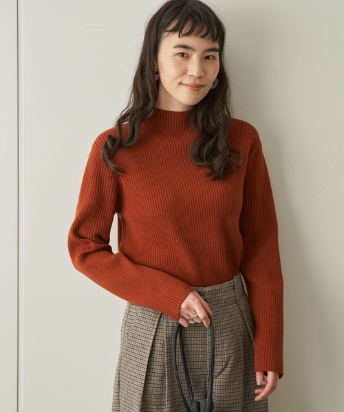 AMERICAN HOLIC（アメリカンホリック）の「モックネックリブニットプルオーバー（ニット/セーター・レディース・ブラック/ブラウン/オフホワイト/サックスブルー/グレー系その他/ライトベージュ/テラコッタ・M/L）」の6枚目の写真