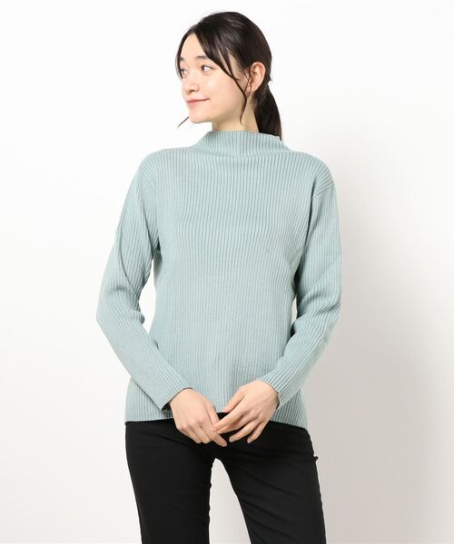 AMERICAN HOLIC（アメリカンホリック）の「モックネックリブニットプルオーバー（ニット/セーター・レディース・ブラック/ブラウン/オフホワイト/サックスブルー/グレー系その他/ライトベージュ/テラコッタ・M/L）」の14枚目の写真