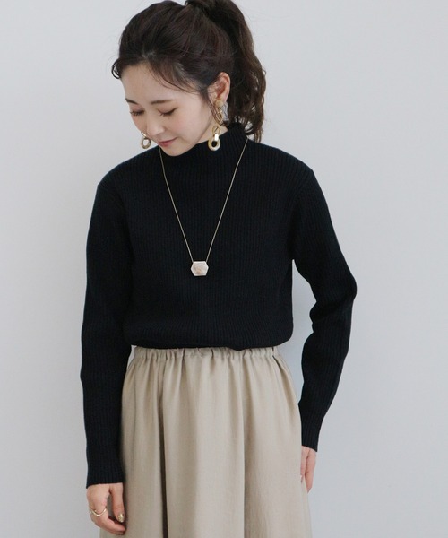 AMERICAN HOLIC（アメリカンホリック）の「モックネックリブニットプルオーバー（ニット/セーター・レディース・ブラック/ブラウン/オフホワイト/サックスブルー/グレー系その他/ライトベージュ/テラコッタ・M/L）」の19枚目の写真