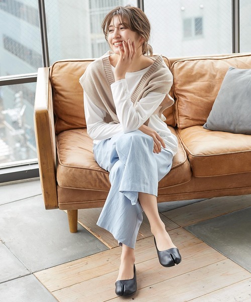 KOBE LETTUCE（コウベレタス）の「足袋サイドカットフラットパンプス（パンプス・レディース・ブラック/キャメル/ホワイト/ベージュ・L/S/LL/M）」の9枚目の写真