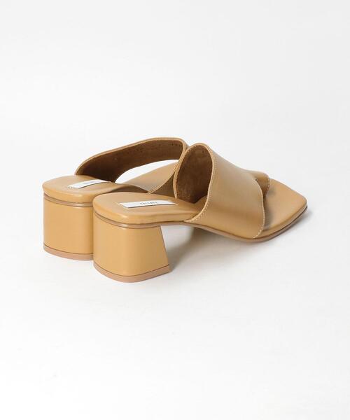 TILLETT（ティレット）の「＜TILLETT＞レザートング スクエアヒールサンダル ◆（サンダル・レディース・ブラック/ベージュ・8/6/7）」の8枚目の写真