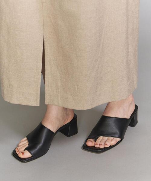 TILLETT（ティレット）の「＜TILLETT＞レザートング スクエアヒールサンダル ◆（サンダル・レディース・ブラック/ベージュ・8/6/7）」の4枚目の写真