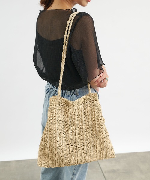 COLONY 2139（コロニートゥーワンスリーナイン）の「ペーパービッグ巾着バッグ/トートバッグ（ショルダーバッグ・レディース・ブラック/アイボリー/グレイッシュベージュ・FREE）」の2枚目の写真