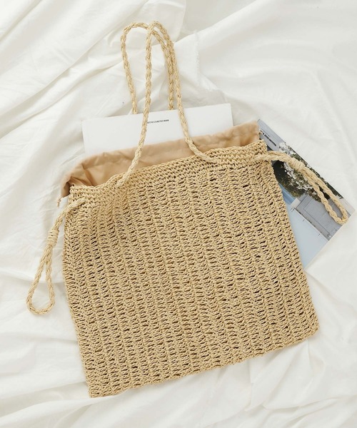 COLONY 2139（コロニートゥーワンスリーナイン）の「ペーパービッグ巾着バッグ/トートバッグ（ショルダーバッグ・レディース・ブラック/アイボリー/グレイッシュベージュ・FREE）」の6枚目の写真