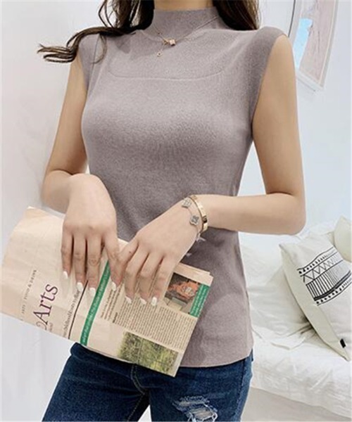 MAISON DE THERESE(メゾン ド テレーズ)の「ノースリーブ ニットTee(Tシャツ/カットソー・レディース・ブラック/グレー/ライトベージュ・FREE)」の2枚目の写真