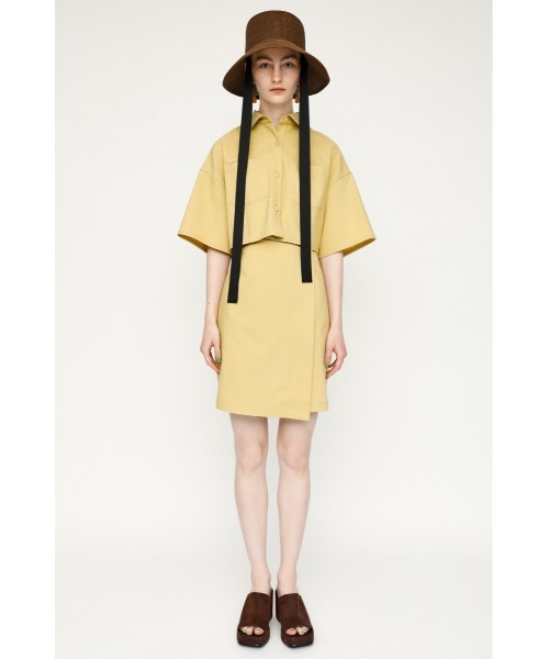 SLY（スライ）の「CUT OUT/SH OP シャツ ワンピース（ワンピース・レディース・ブラック/イエロー/ベージュ・1/2）」の10枚目の写真
