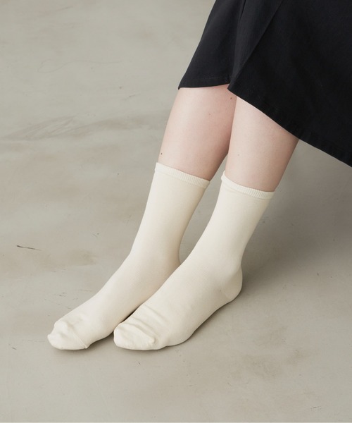 manana suerte（マニャーナスエルテ）の「プレーンソックス（ソックス/靴下・レディース・カーキ/ブラウン/パープル/ブラック/レッド/ホワイト/グリーン・FREE）」の10枚目の写真