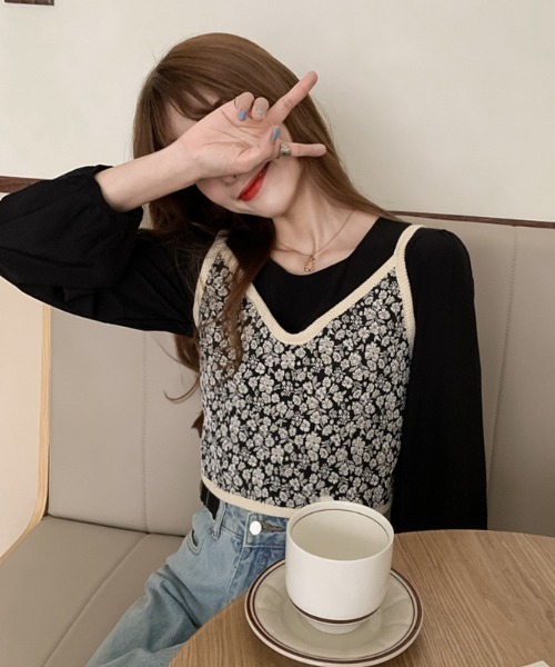 KOR（ケーオーアール）の「小花柄ビスチェ キャミソール（ベスト・レディース・ブラック・FREE）」の9枚目の写真