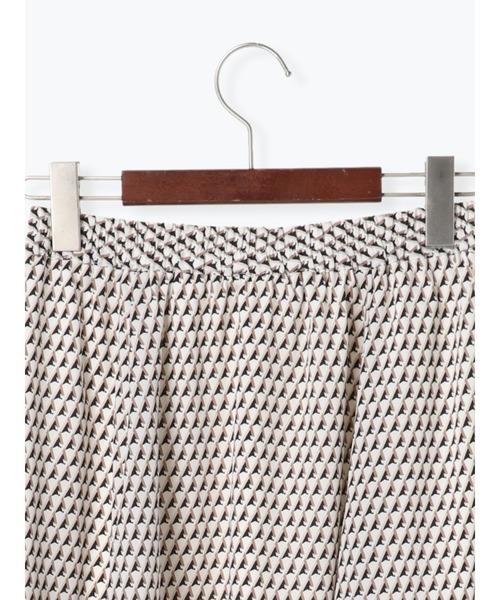 Te chichi（テチチ）の「幾何柄ロングフレアスカート（スカート・レディース・ブルー/オフホワイト・ﾌﾘ-）」の11枚目の写真