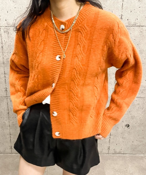 ABITOKYO（アビトーキョー）の「ケーブルニットカーディガン（カーディガン/ボレロ・レディース・ベージュ/モカ/パープル/マスタード/ネイビー/オレンジ/ダークグリーン/ボルドー/グレー・FREE）」の9枚目の写真