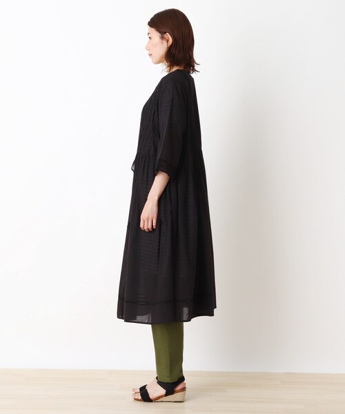 SHOO・LA・RUE（シューラルー）の「◆【INDIA】レースガウンワンピース（ワンピース・レディース・ナチュラル/キャメル/ブラック・00）」の4枚目の写真