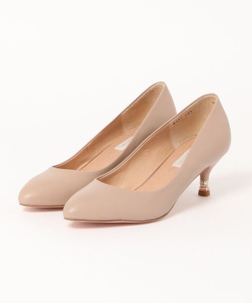 JILL STUART(ジルスチュアート)の「アーモンドトゥパンプス(パンプス・レディース・ブラック/ゴールド/ベージュ/ブラック系その他/ライトピンク/マルチ/シルバー・24.0cm/23.5cm/24.5cm/23.0cm/22.5cm/22.0cm)」の3枚目の写真