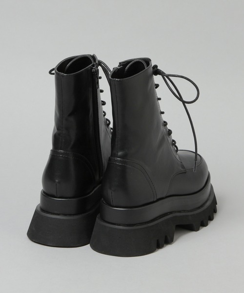 HARE（ハレ）の「ボリュームソールコンバットブーツ(HARE)（ブーツ・レディース・ホワイト/ブラック・M/L）」の7枚目の写真