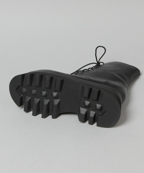 HARE（ハレ）の「ボリュームソールコンバットブーツ(HARE)（ブーツ・レディース・ホワイト/ブラック・M/L）」の4枚目の写真