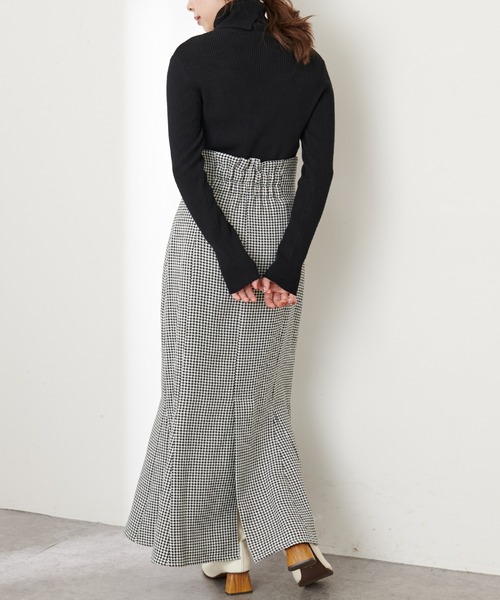 natural couture（ナチュラルクチュール）の「【WEB限定カラー有り】ハイウエストスエードマーメイドスカート Sサイズ（スカート・レディース・アイボリー/スミクロ/モカ/ピンク/その他1/チェック/その他2・SMALL）」の7枚目の写真