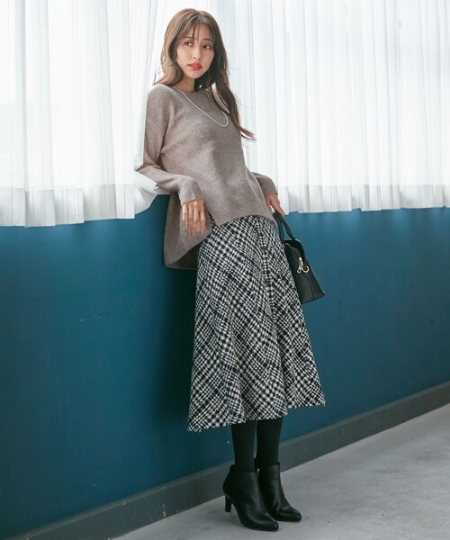 ANY SIS(エニィスィス)の「【洗える】モチモチラウンドヘム ニット(ニット/セーター・レディース・ピンク系/黄土色系/ライトグレー系/アイボリー系・0)」の5枚目の写真