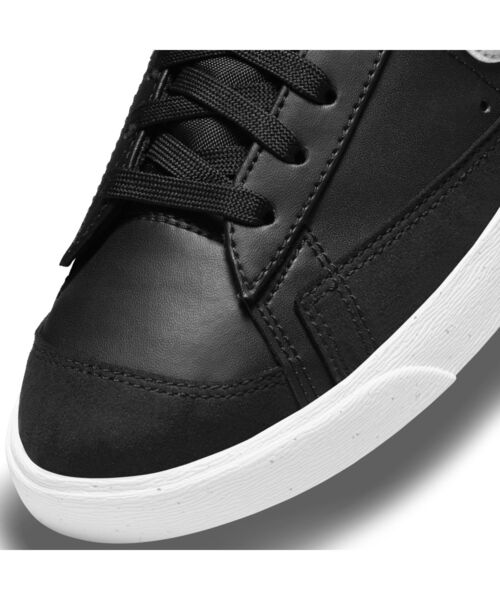NIKE(ナイキ)の「ナイキ ブレーザー MID '77 ネクスト ネイチャー ウィメンズシューズ / Nike Blazer Mid '77 Next Nature(スニーカー・レディース・ブラック/ホワイト・24/24.5/25.5/26.5/28.5/29/27.5/23.5/22.5/23/25/28/26/27/22)」の18枚目の写真