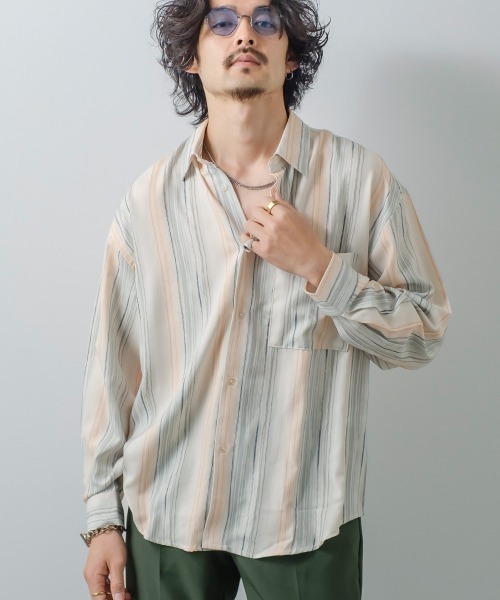 improves（インプローブス）の「アート グラフィック プリント レギュラーカラーシャツ（シャツ/ブラウス・メンズ・ライトグレー/サックスブルー/グレー/グリーン/オフホワイト/ラベンダー/ブラウン/ピンク・MEDIUM/LARGE）」の3枚目の写真