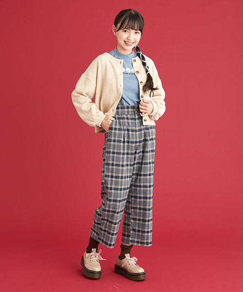 Lindsay（リンジィ）の「ボリューム袖カーディガン（カーディガン/ボレロ・キッズ・ライトベージュ・M）」の11枚目の写真