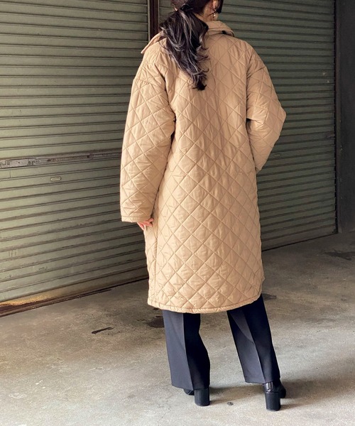 ottilie(オティーリエ)の「ダイヤキルティングコート(ダウンジャケット/コート・レディース・モカ/ブラック/カーキ・FREE)」の15枚目の写真