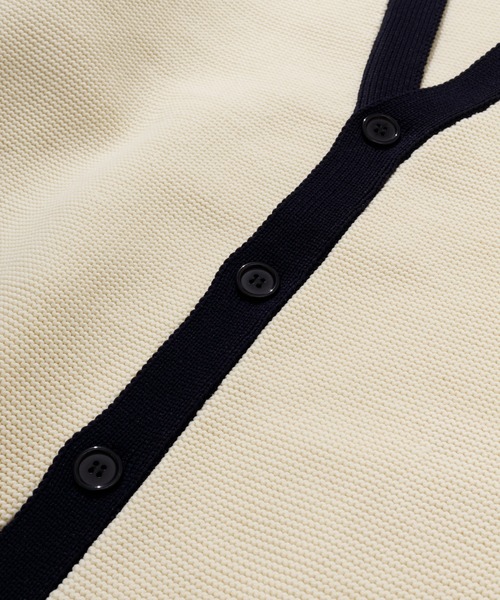 ADAM ET ROPE'（アダムエロペ）の「【LOGAN/ローガン 別注】カレッジニット オーバーシルエット カーディガン/ワッペン付（カーディガン/ボレロ・メンズ・ホワイト/ブルー系その他6/ピンク・M/L）」の8枚目の写真