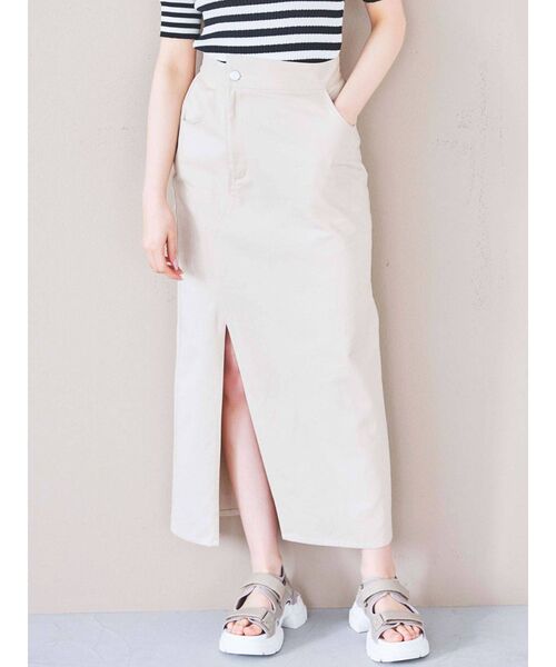 dazzlin（ダズリン）の「スリットストレートスカート（スカート・レディース・オフホワイト/ブラック/ベージュ・SMALL/MEDIUM）」の4枚目の写真