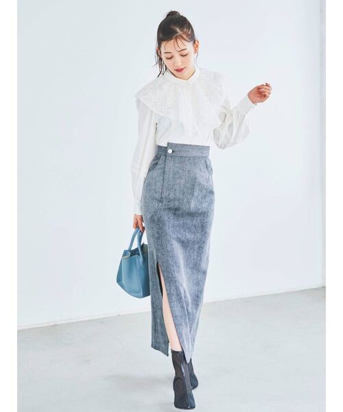 dazzlin（ダズリン）の「スリットストレートスカート（スカート・レディース・オフホワイト/ブラック/ベージュ・SMALL/MEDIUM）」の5枚目の写真