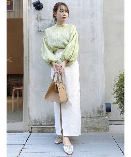 dazzlin（ダズリン）の「スリットストレートスカート（スカート・レディース・オフホワイト/ブラック/ベージュ・SMALL/MEDIUM）」の18枚目の写真