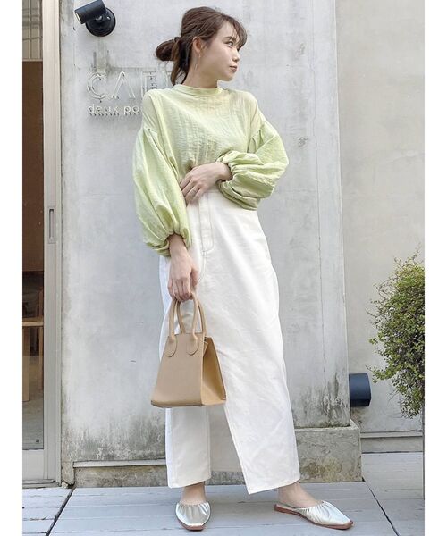 dazzlin（ダズリン）の「スリットストレートスカート（スカート・レディース・オフホワイト/ブラック/ベージュ・SMALL/MEDIUM）」の19枚目の写真