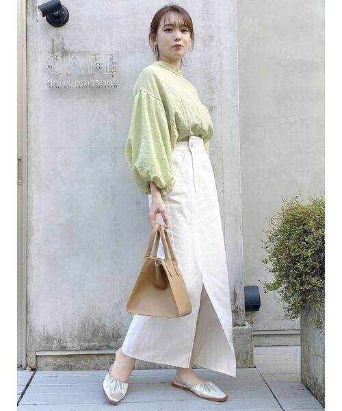 dazzlin（ダズリン）の「スリットストレートスカート（スカート・レディース・オフホワイト/ブラック/ベージュ・SMALL/MEDIUM）」の20枚目の写真