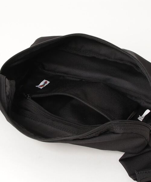 PARROTT CANVAS（パロットキャンバス）の「PARROTT CANVAS/パロットキャンバス パロットファニーパック（ボディバッグ/ウエストポーチ・レディース・ターコイズブルー/ブラック/グレイッシュベージュ/カーキ/イエロー・FREE）」の14枚目の写真