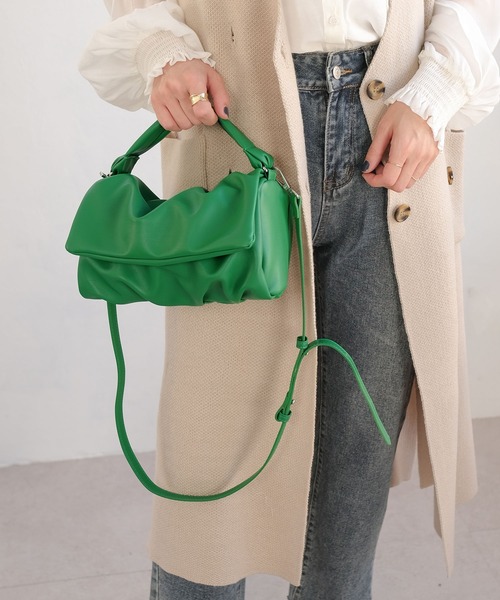 ＡＮＤＪ（アンドジェイ）の「2WAYショルダー付餃子バッグ（ショルダーバッグ・レディース・ブラック/グリーン・M）」の7枚目の写真