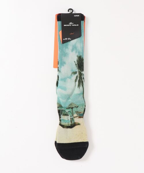 BODY WILD（ボディーワイルド）の「BODY WILD/ボディワイルド　360°プリント　デザインソックス　クルー丈（ソックス/靴下・メンズ・ダークネイビー/オリーブ/ピンク系その他/ブルー系その他/オレンジ系その他/ダークブルー/スカイブルー/ブルー系その他2/レッド系その他/ブラック/ブラックミックス・25-27CM）」の8枚目の写真