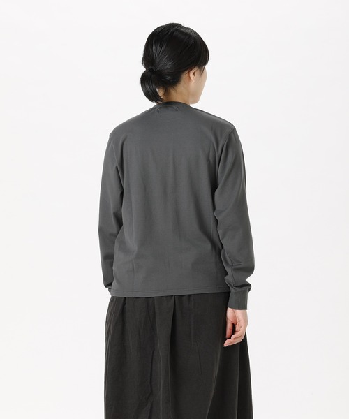 SETTO（セット）の「COMFORT-T：ロングTシャツ（Tシャツ/カットソー・レディース・ブラック/ホワイト/ダークグレー・L/S/M/XS）」の20枚目の写真