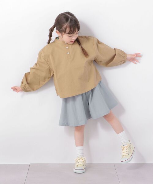 SHIPS any（シップス エニィ）の「SHIPS any: リラックス プルオーバー ブラウス<KIDS>◇（シャツ/ブラウス・キッズ・ベージュ/ライトブルー・S(110-120)/M(125-135)/L(140-150)）」の4枚目の写真