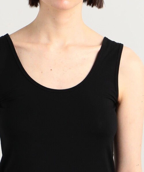 TOMORROWLAND （トゥモローランド）の「セルロースジャージー タンクトップ（タンクトップ・レディース・ホワイト/ブラック・S）」の6枚目の写真