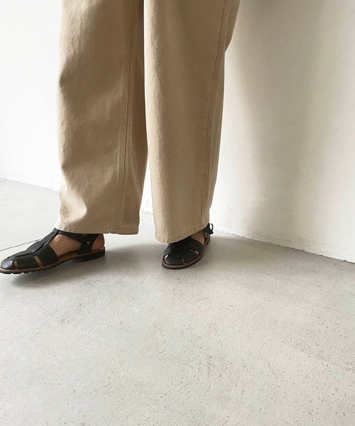 CANAL JEAN（キャナルジーン）の「El mar(エルマール) グルカサンダル（サンダル・レディース・ブラック/ベージュ/ブラウン・23/24/24.5/23.5）」の5枚目の写真