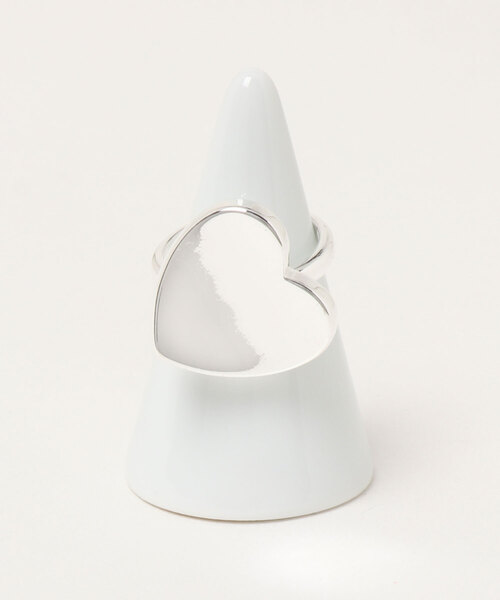 lala Born(ララボーン)の「ハートモチーフリング(リング・レディース・シルバー・FREE)」の3枚目の写真