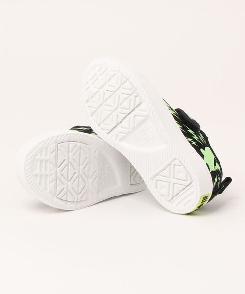 CONVERSE（コンバース）の「《CONVERSE》CHILD ALL STAR LIGHT POKEMON V-1 OX（スニーカー・キッズ・ブラック/ホワイト・15.0cm/16.0cm/20.0cm/21.0cm/17.0cm/18.0cm/19.0cm）」の4枚目の写真