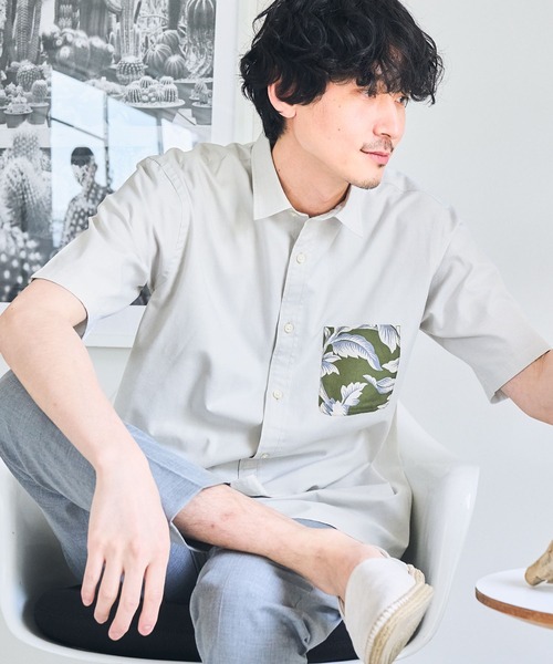 GLOBAL WORK(グローバルワーク)の「ライトOXポケカエ/半袖/276097(シャツ/ブラウス・メンズ・ホワイト/ライトベージュ/スカイブルー・MEDIUM/SMALL/LARGE/X-LARGE)」の1枚目の写真